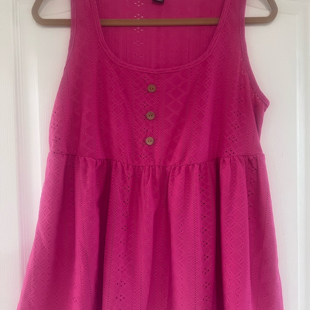 Pink Sleeveless Button-Front Tank - Picture 3 of 9